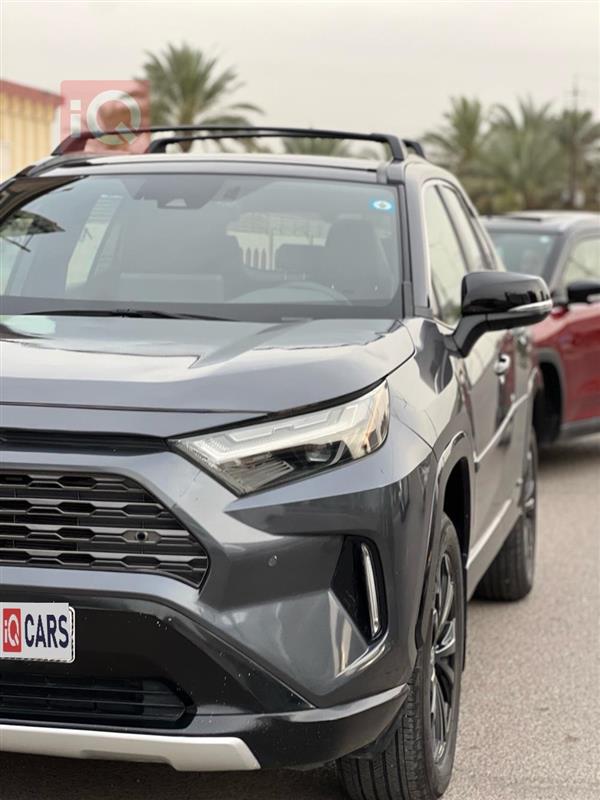 تويوتا راف 4 2025 للبيع في العراق -  بغداد